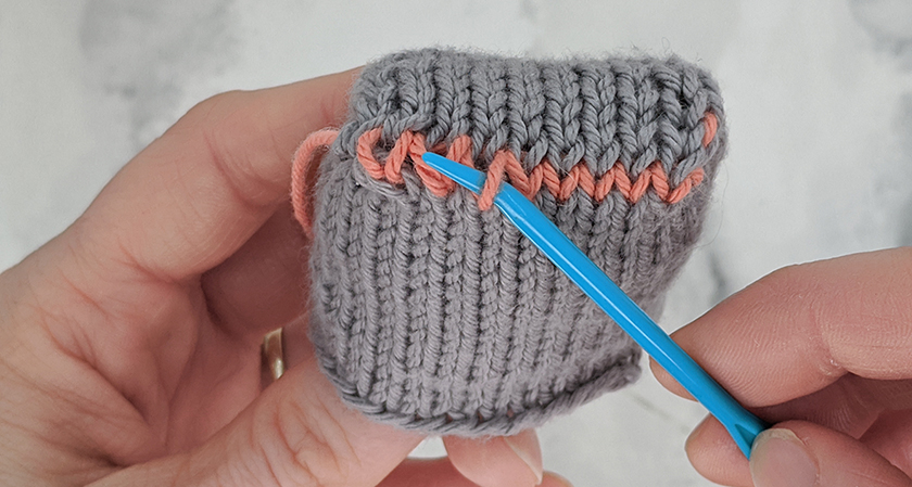 example of matching tension in Kitchener Stitch